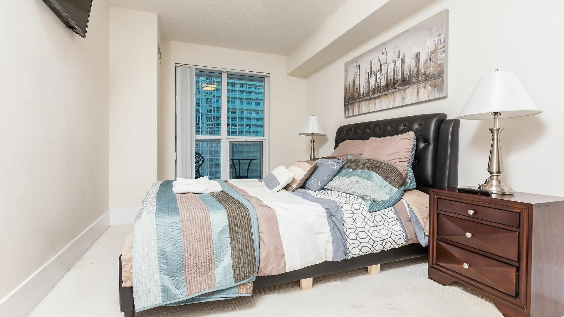 Applewood Suites - Cn Tower & Convention Centre Τορόντο